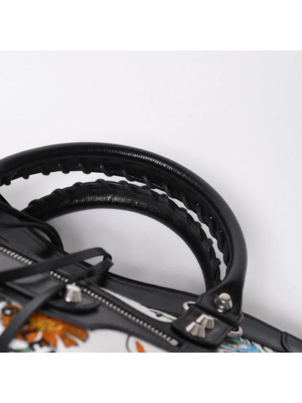 Gucci Neoclassic City the Hacker Project White Multicolor